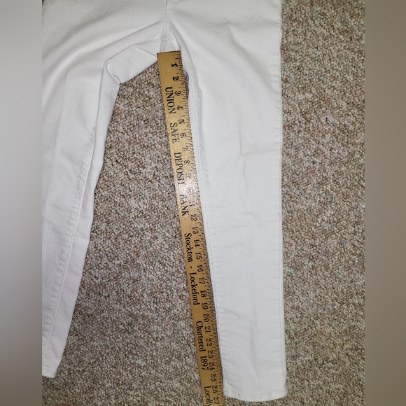 Levi’s Slimming Skinny Jeans Sz 29 - Picture 11 of 16